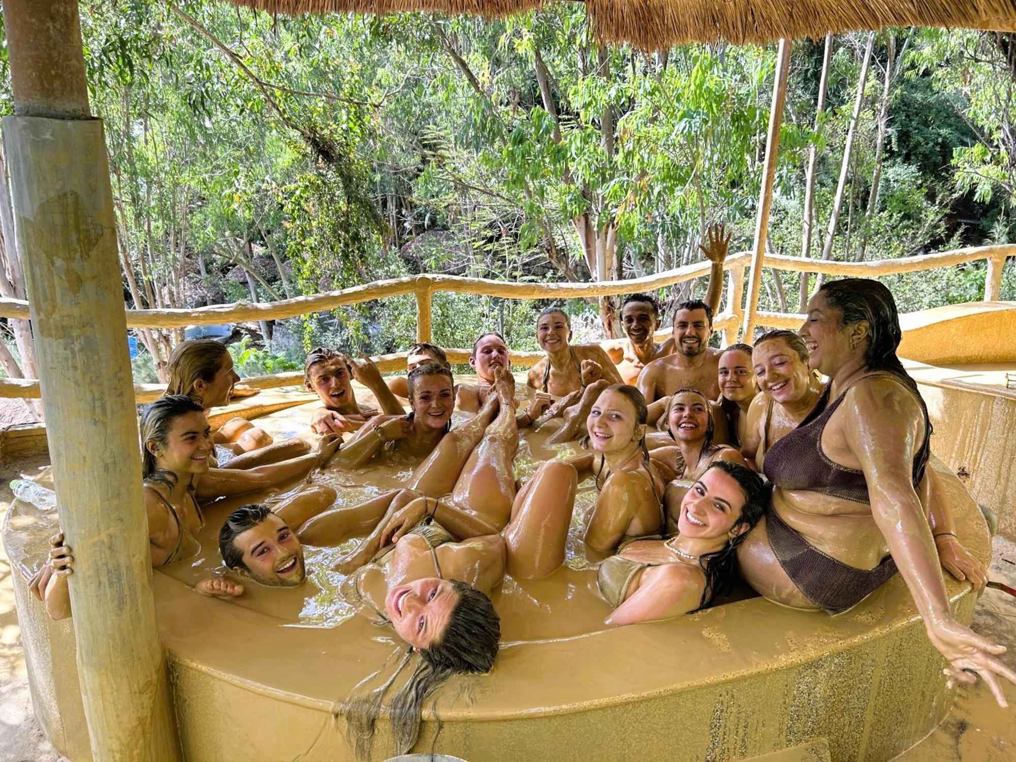 Bondi Backpackers Nhatrang Nha Trang Exterior foto